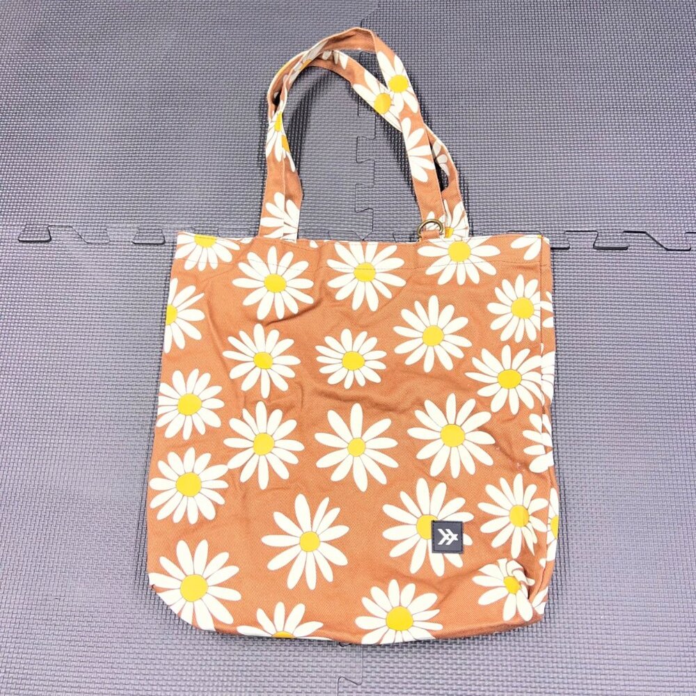 Thread Daisy Print Beige & White Canvas Tote Bag With Zipper Closure